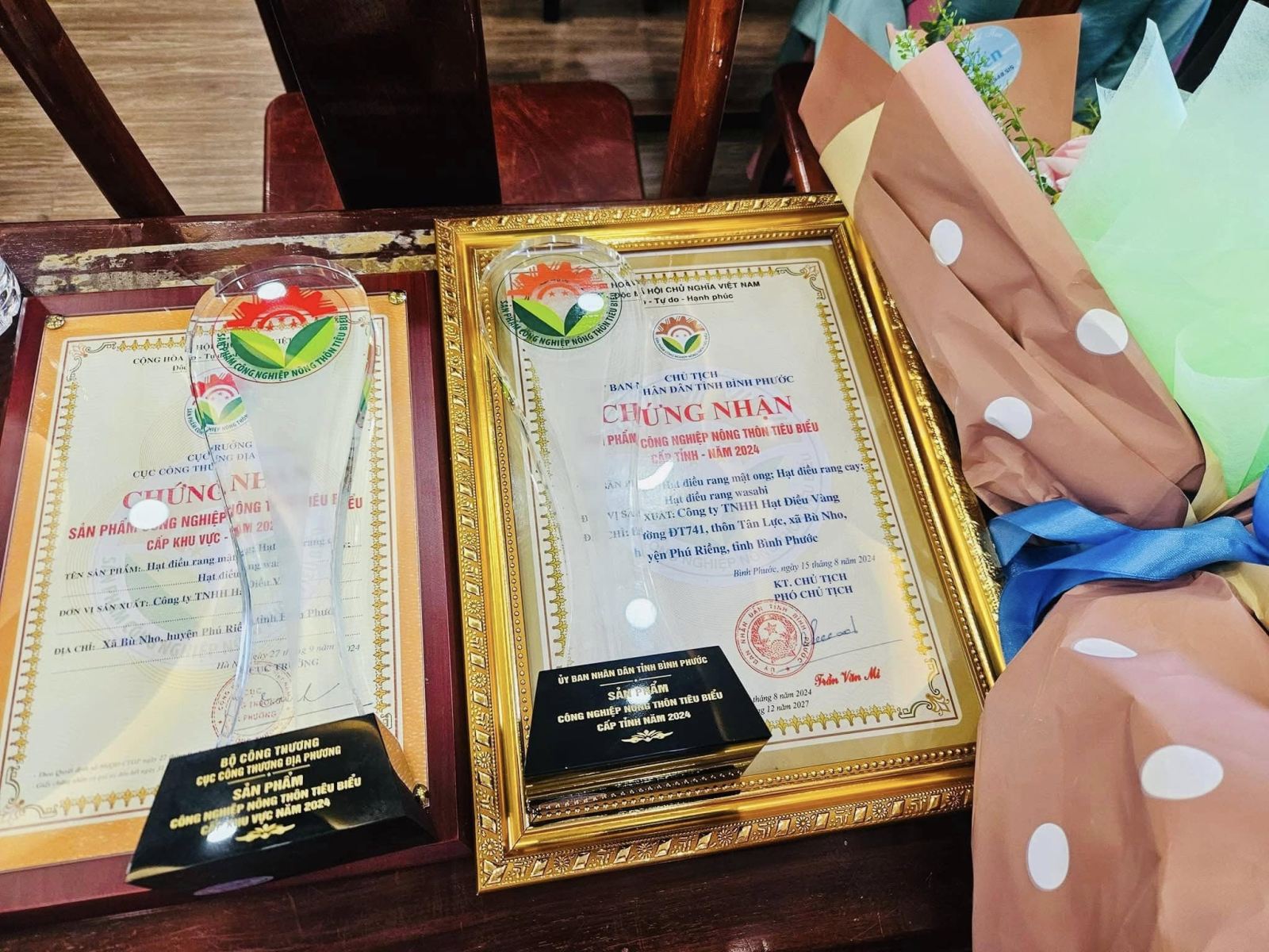 Hạt Điều Vàng nhận giải thưởng sản phẩm nông thôn tiêu biểu